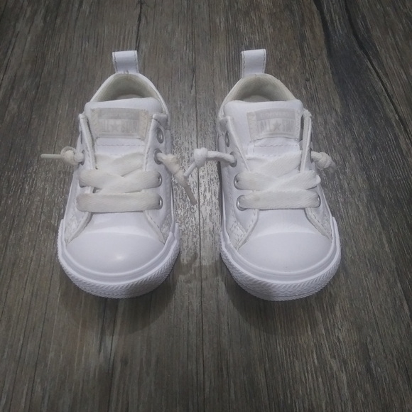 converse all star white size 4